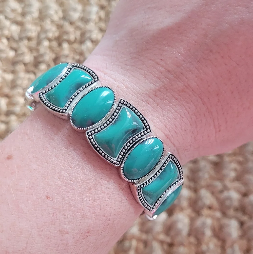Monet faux turquoise stone and silver toned stretch bracelet
